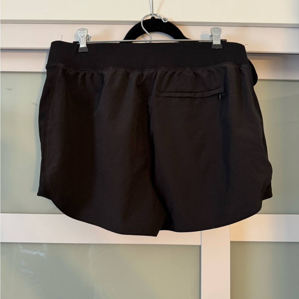 90 Degree By Reflex Black Athletic Shorts - Picture 2 of 2